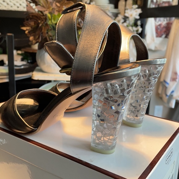 Coach Lucite Heel Shoes Size 8.5M - Picture 3 of 15